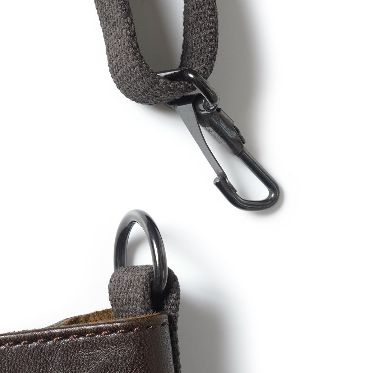 Nigel Cabourn ナイジェルケーボン ショルダーバッグ “MAGAZINE BAG HORSEHIDE” 80530061027