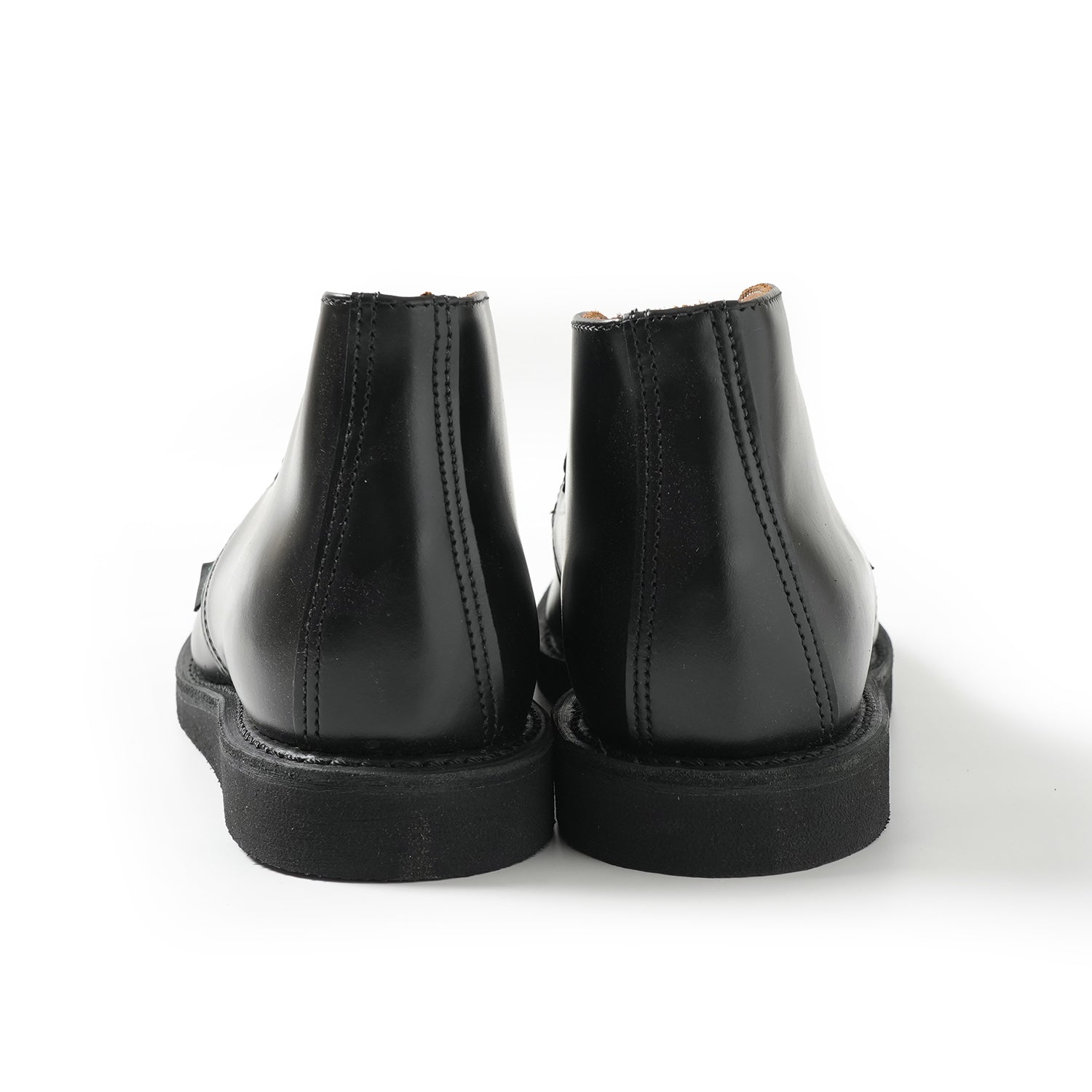 RED WING レッドウイング ワークブーツ “POSTMAN CHUKKA BLACK” Style