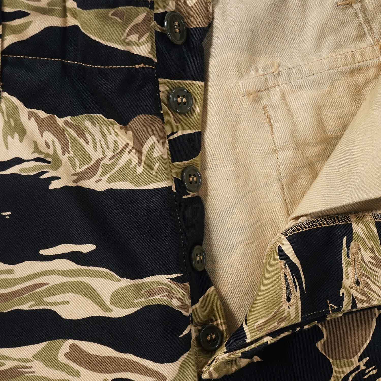 BUZZ RICKSON'S バズリクソンズ ハーフパンツ “GOLD TIGER PATTERN